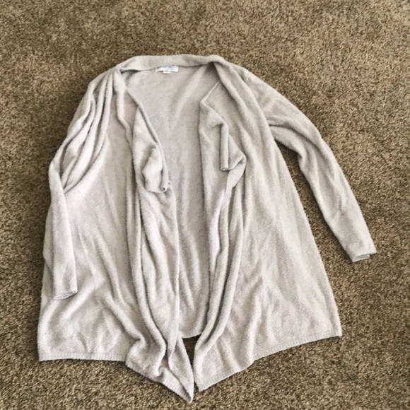 Barefoot Dreams Shawl - Picture 2 of 3